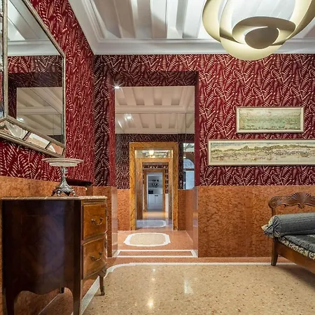 Appartamento 4br Large With A View - What'app - 0039-3512-039-610 - For Reservations! Venezia